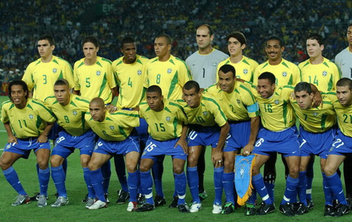 世界杯最强合影之巴西球王大罗